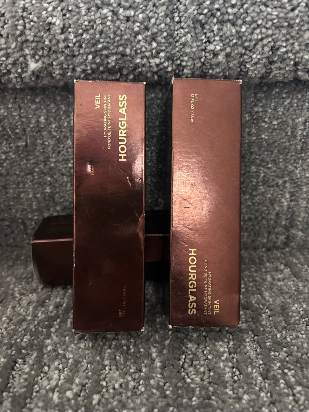 Hourglass Veil Hydrating Skin Tint - shade 14